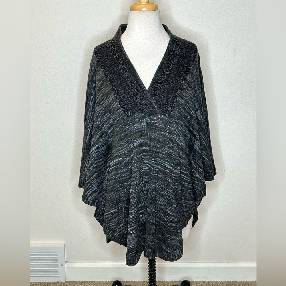 Curio New York Melange Gray Sweater Batwing Sleeve with Pockets L Wool Blend
